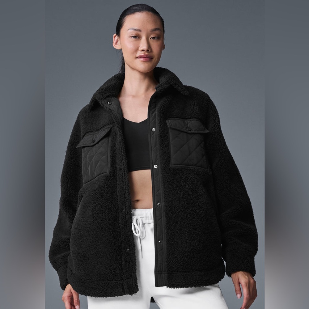 ALO Yoga Women’s Sherpa Edge Shacket size L